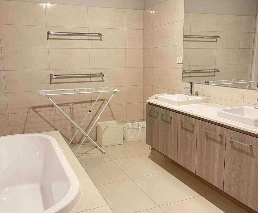 $380, Share-house, 5 bathrooms, Highett VIC 3190