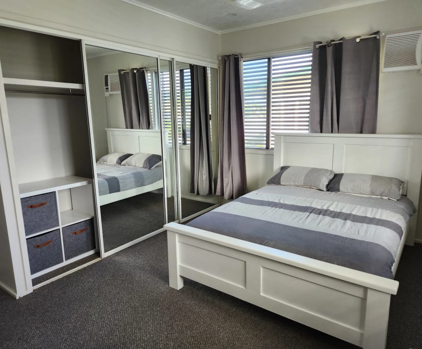 Furnished room in a share house