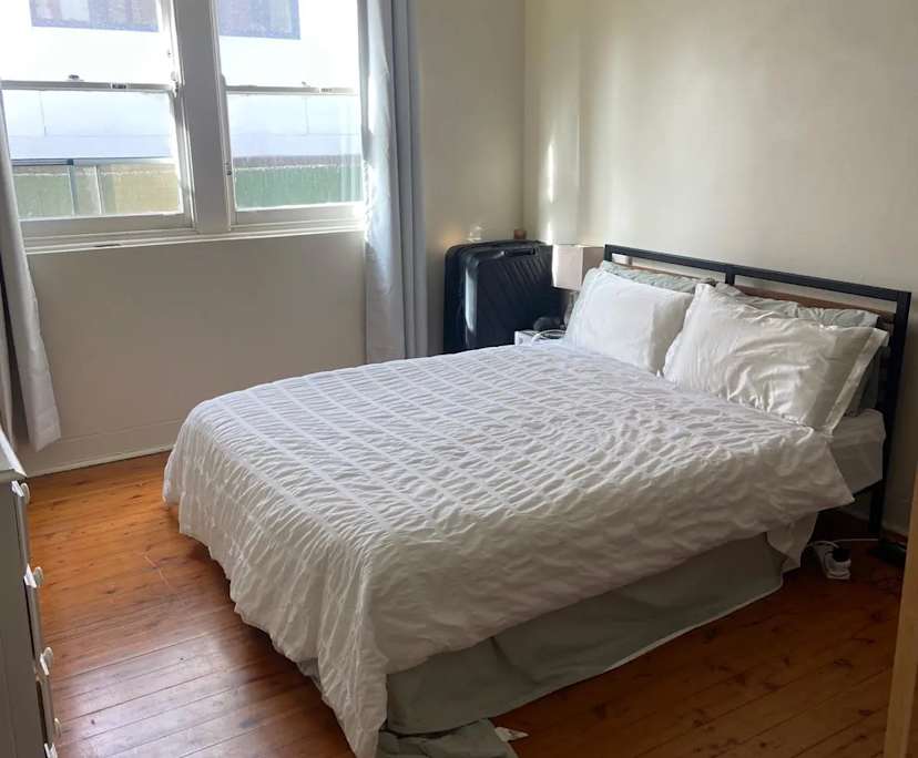 Whole property with 2 rooms for rent
