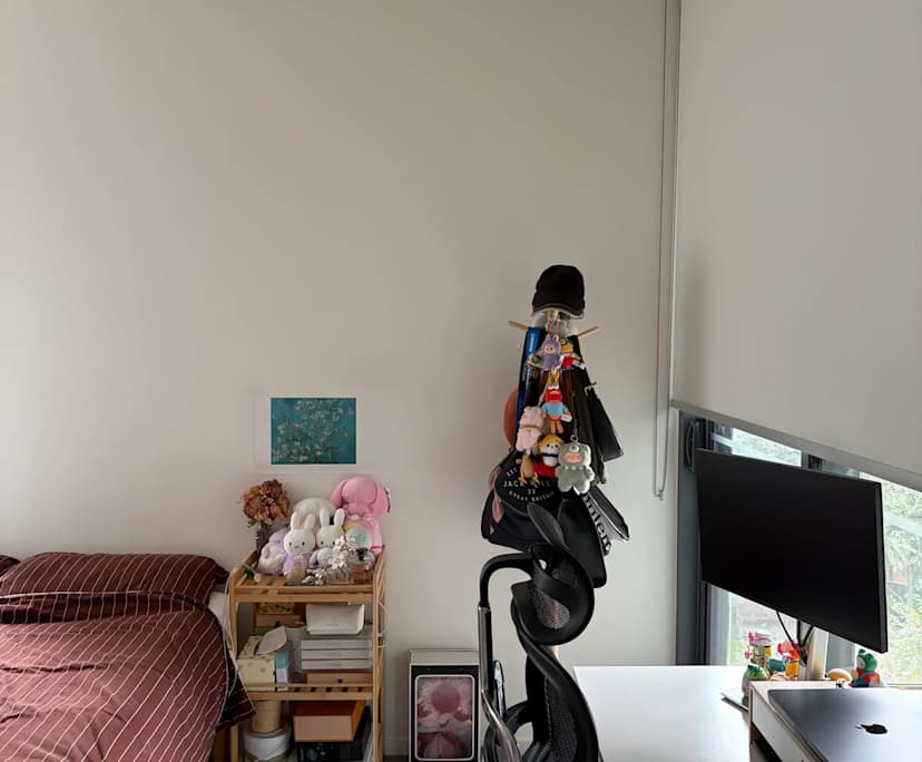 Unfurnished room with own bathroom