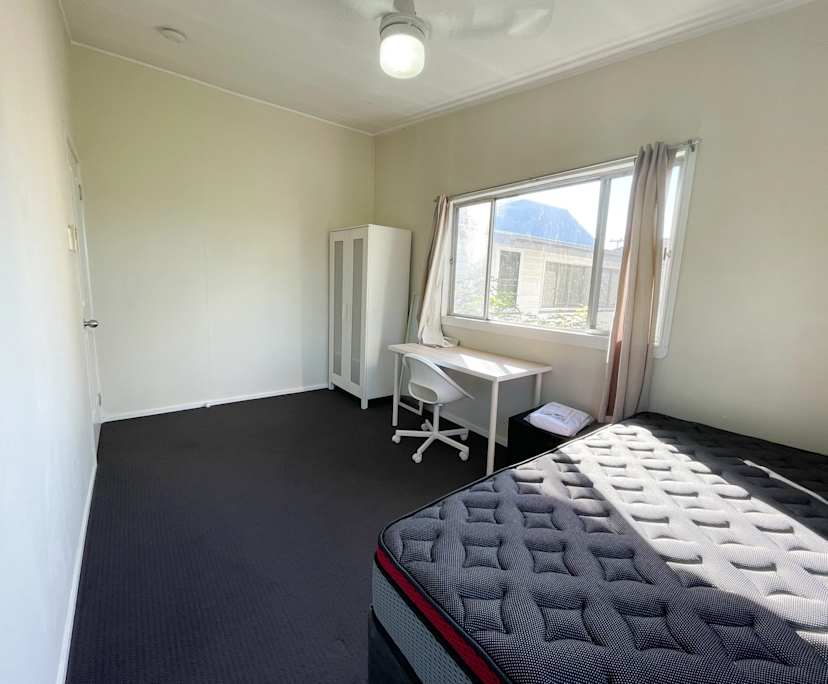 $235, Share-house, 5 bathrooms, Annerley QLD 4103