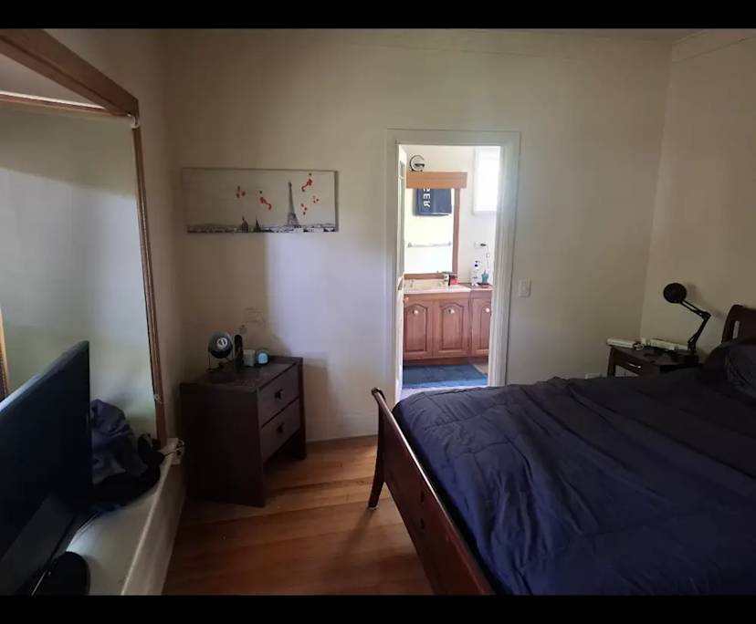 $480, 1-bed, 1 bathroom, Hughesdale VIC 3166