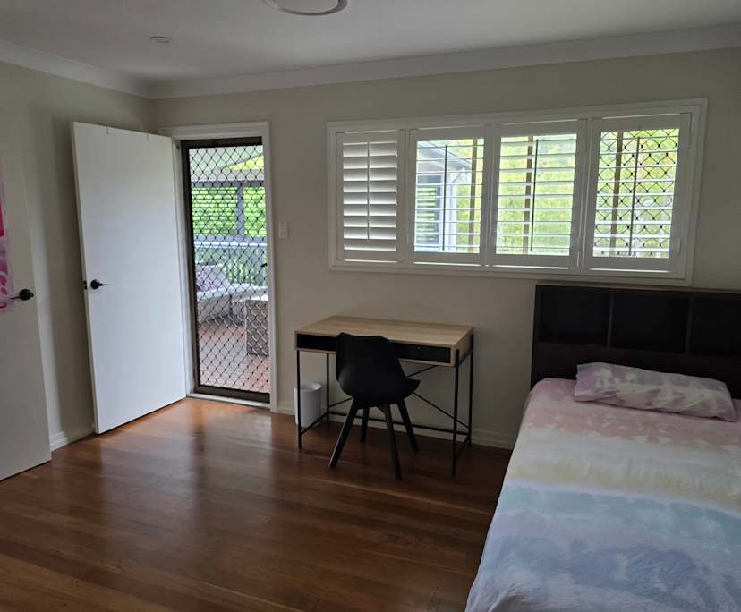 $395, Homestay, 6 bathrooms, The Gap QLD 4061