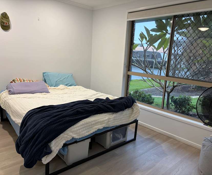 Room with ensuite in a share house