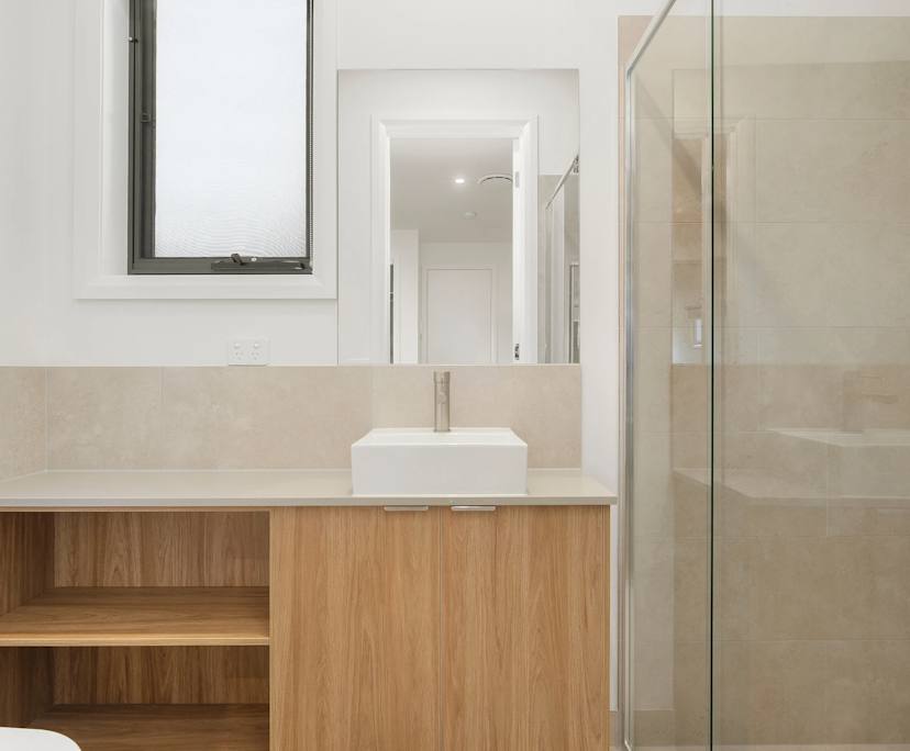 Unfurnished room with own bathroom