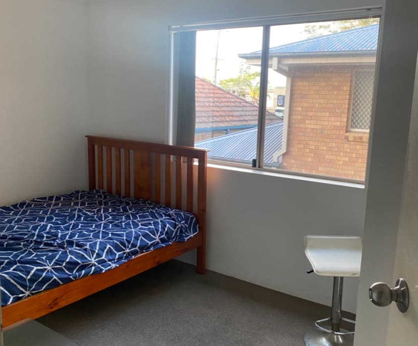 Furnished room in a flatshare