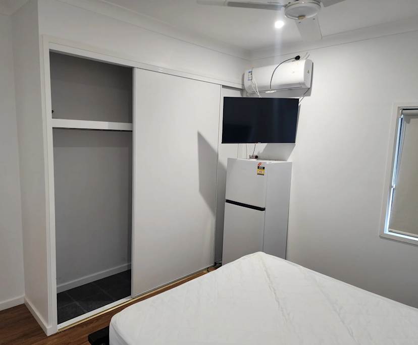 $320, Share-house, 4 bathrooms, North Mackay QLD 4740