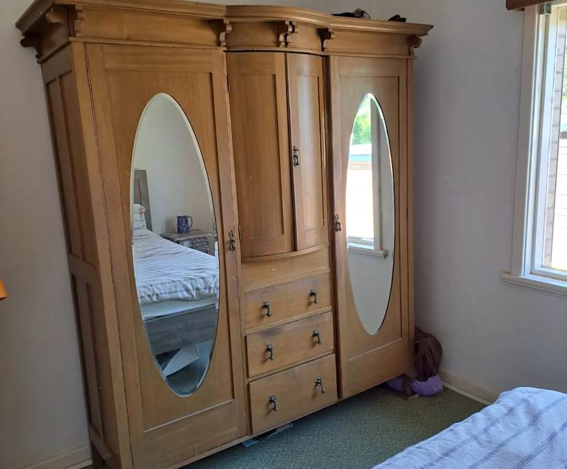 $350, Share-house, 5 bathrooms, Beaconsfield WA 6162