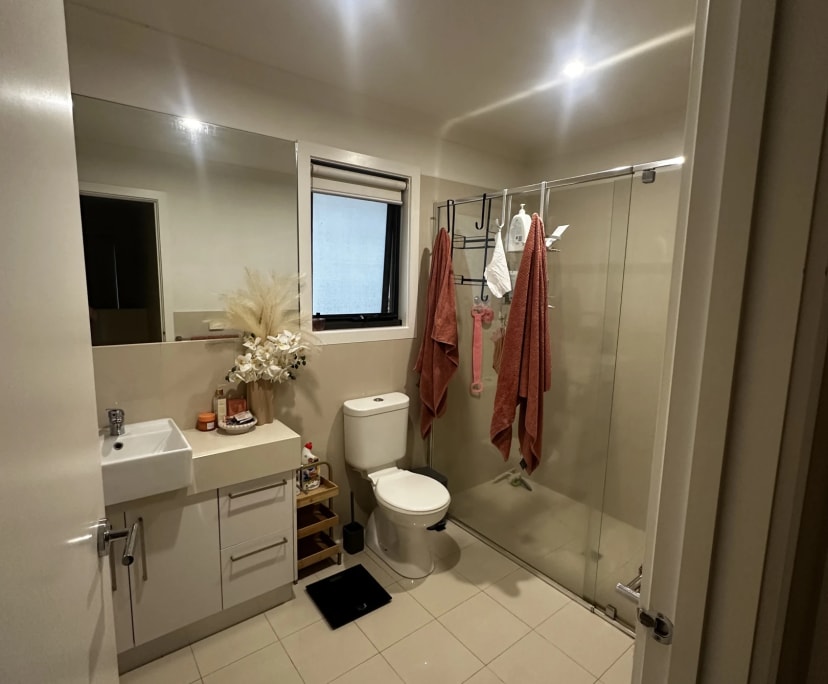 Unfurnished room in a share house