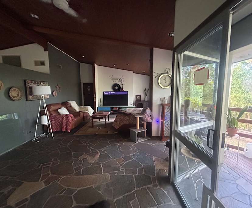 Furnished room with own bathroom