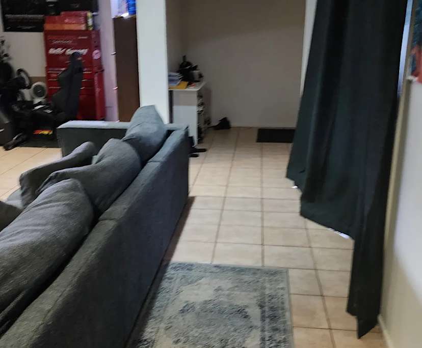 $325, Share-house, 4 bathrooms, Mermaid Waters QLD 4218