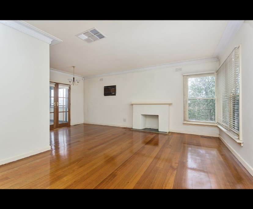 Granny Flat for Rent in Doncaster, Melbourne 650,...