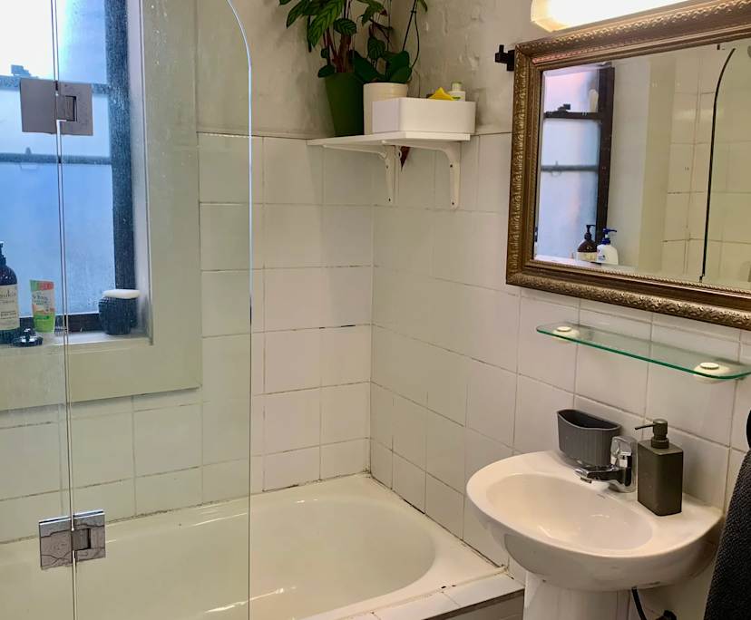 $475, Share-house, 4 bathrooms, Bondi Beach NSW 2026