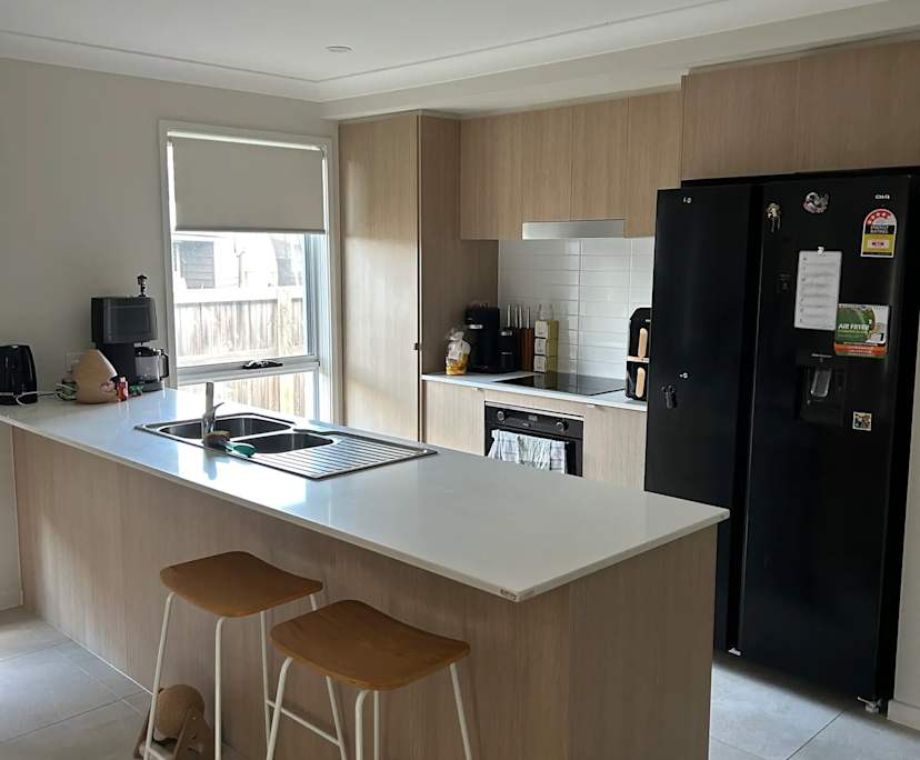 Unfurnished room with own bathroom