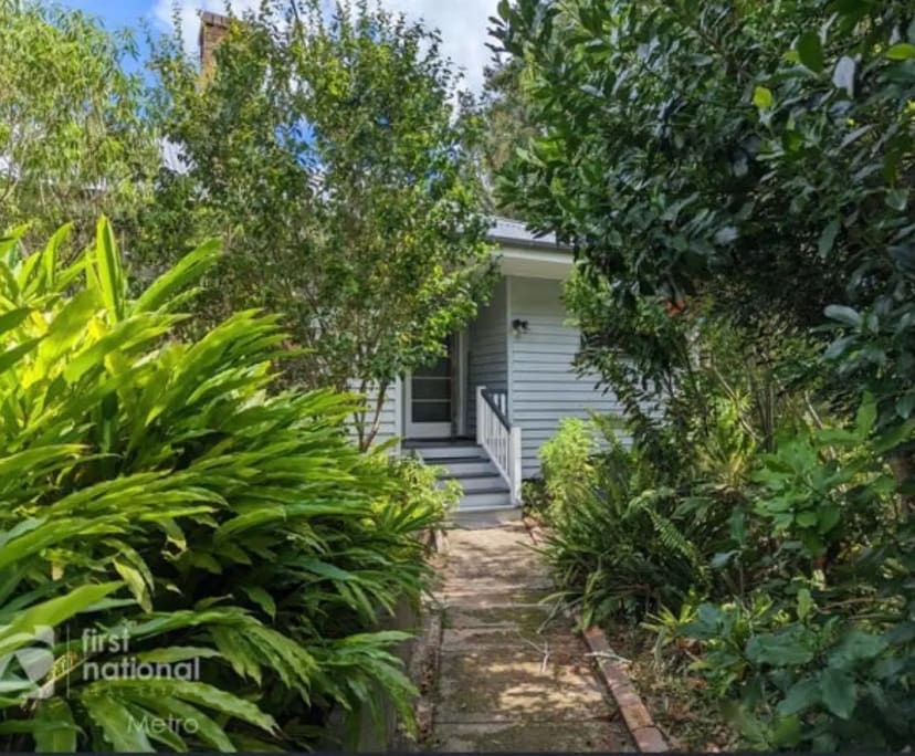 2 Rooms for Rent in Dutton Park, Brisbane 250, Fl...