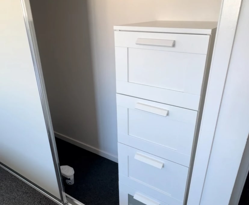 Furnished room with own bathroom