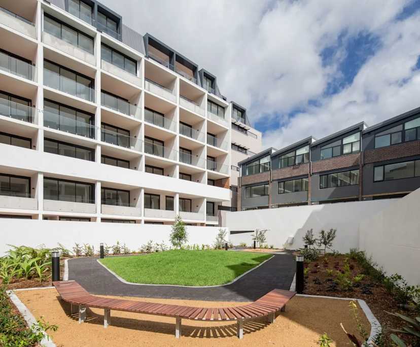 Whole property with 2 rooms for rent