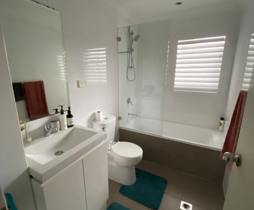 Whole property with 2 rooms for rent