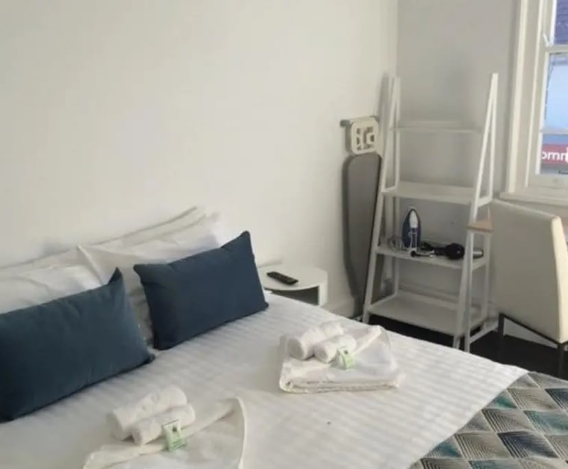 $275, Share-house, 6 bathrooms, Tighes Hill NSW 2297