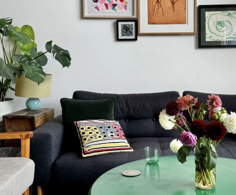 Furnished room in a share house