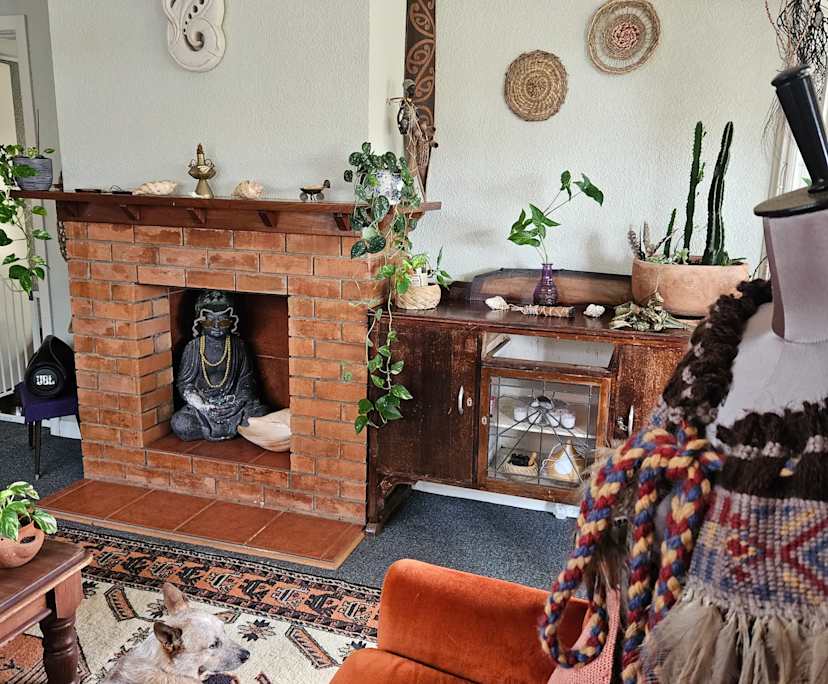 Furnished room in a share house