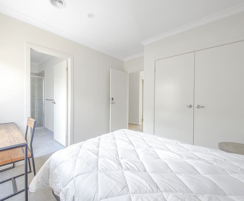 $300, Share-house, 4 bathrooms, Wyndham Vale VIC 3024