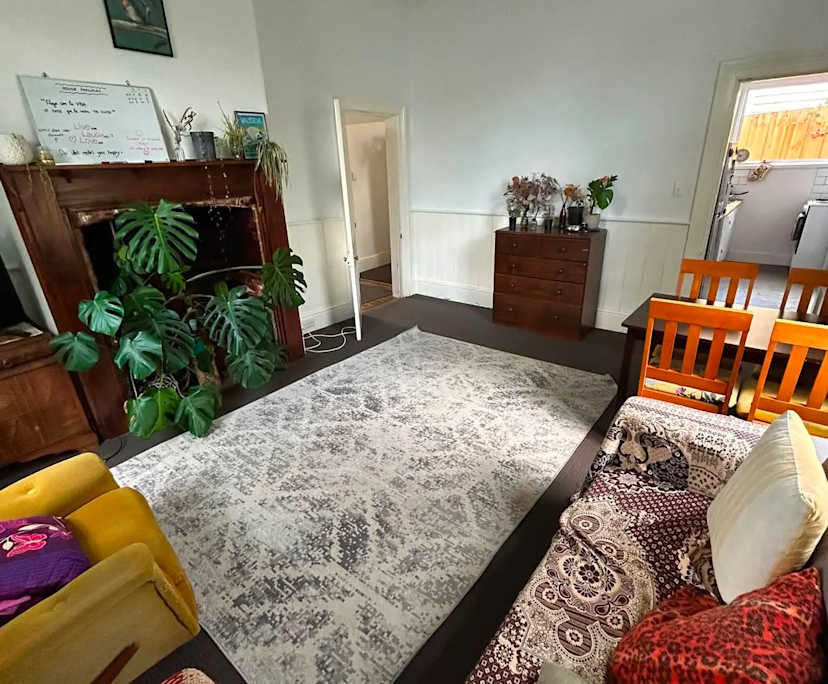 Unfurnished room in a share house