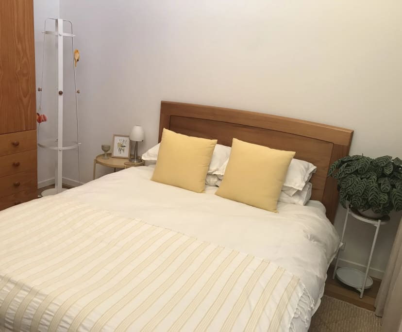 Furnished room with own bathroom