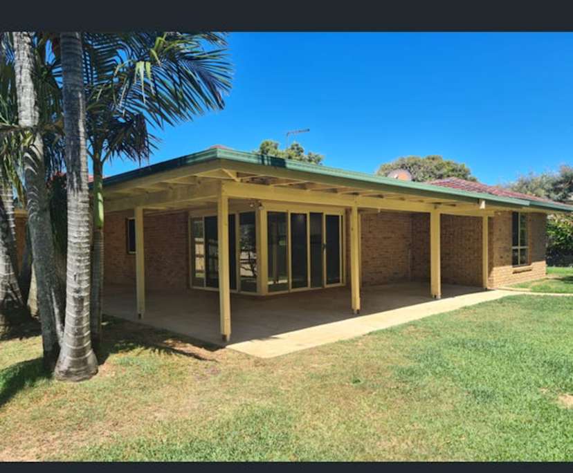 $350, Share-house, 3 bathrooms, Victoria Point QLD 4165