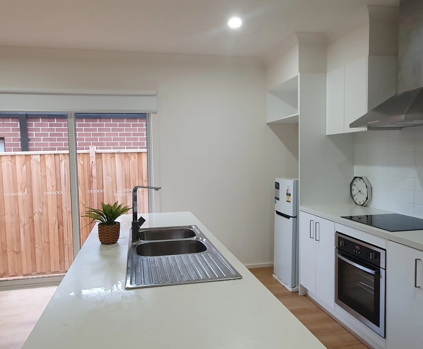 $290, Share-house, 5 bathrooms, Tarneit VIC 3029