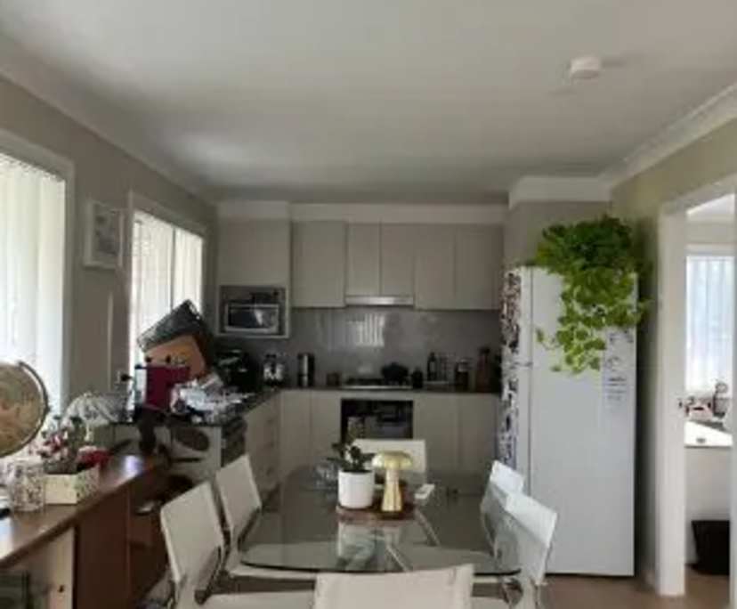 Unfurnished room granny flat for rent