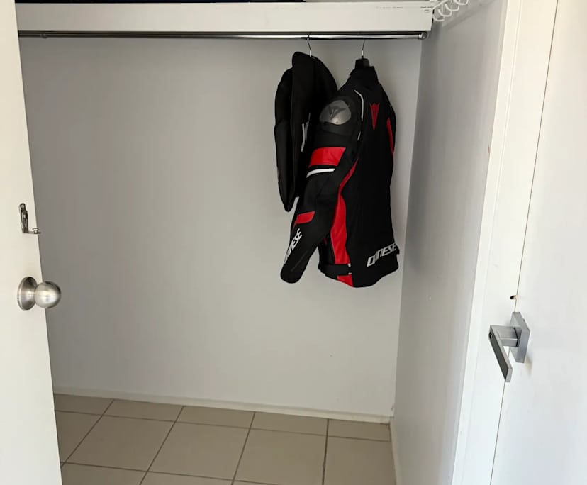 Room with ensuite in a share house