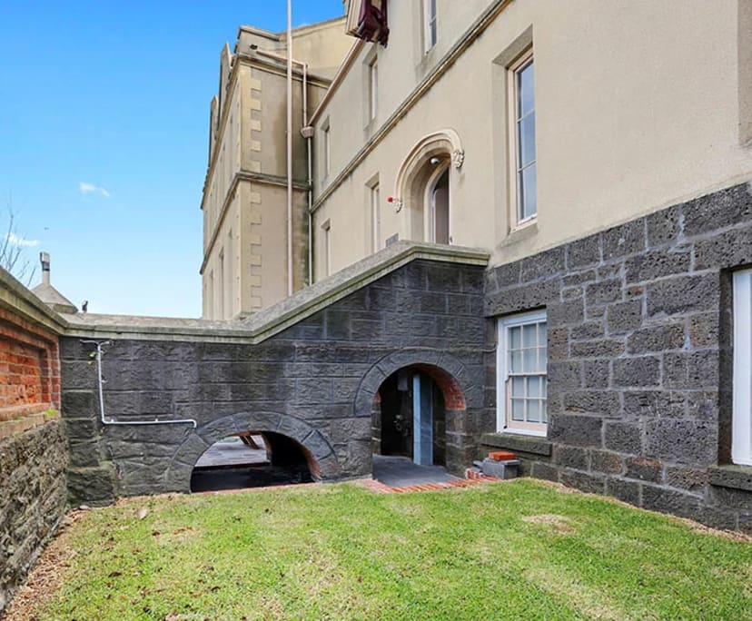 $285, Share-house, 6 bathrooms, Geelong VIC 3220