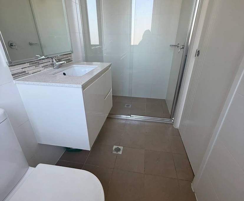 Room with ensuite in a share house