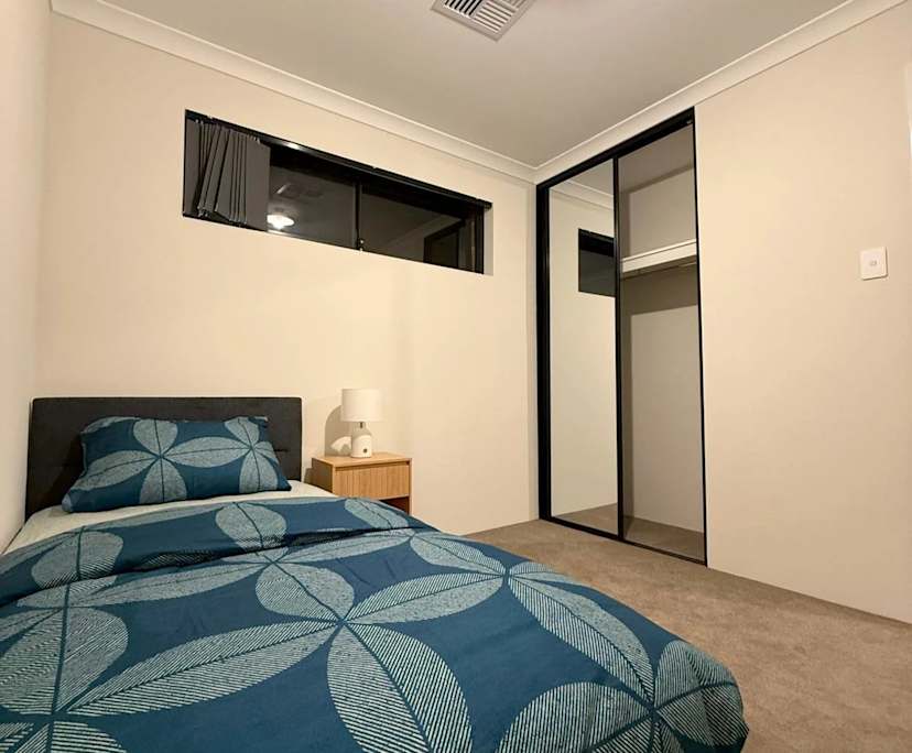 $375, Share-house, 4 bathrooms, Forrestfield WA 6058