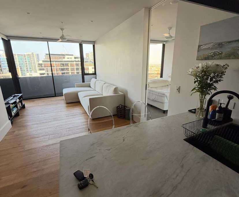 Unfurnished room with own bathroom