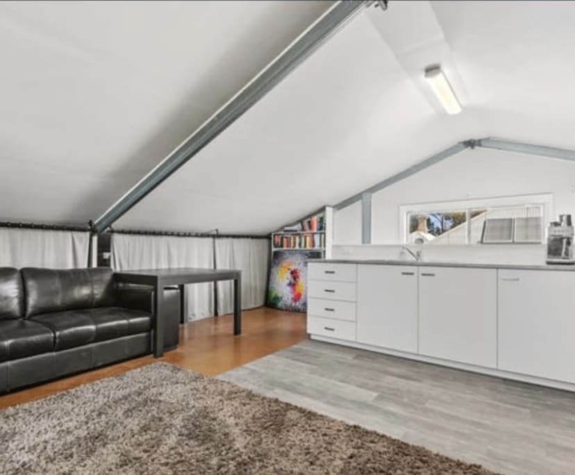 Room studio flat for rent