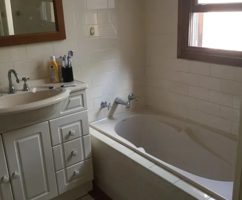 $980, Whole-property, 2 bathrooms, Newtown NSW 2042