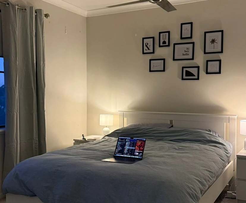 Furnished room with own bathroom