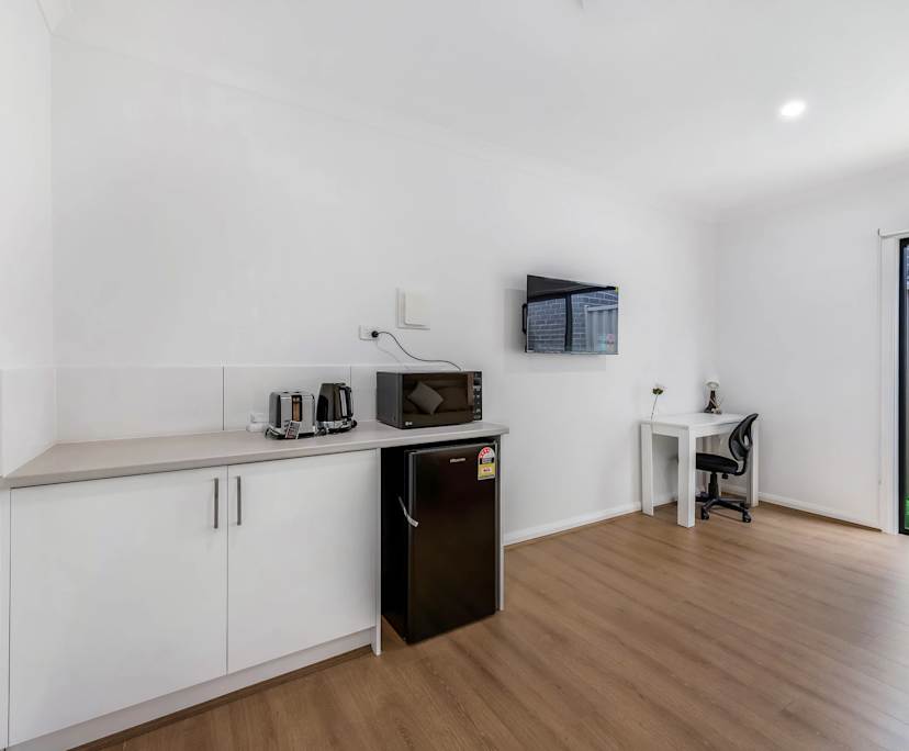 $365, Share-house, 4 bathrooms, Saint Albans VIC 3021