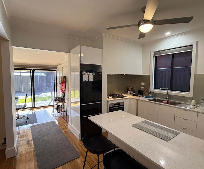 $375, Share-house, 2 bathrooms, McKinnon VIC 3204