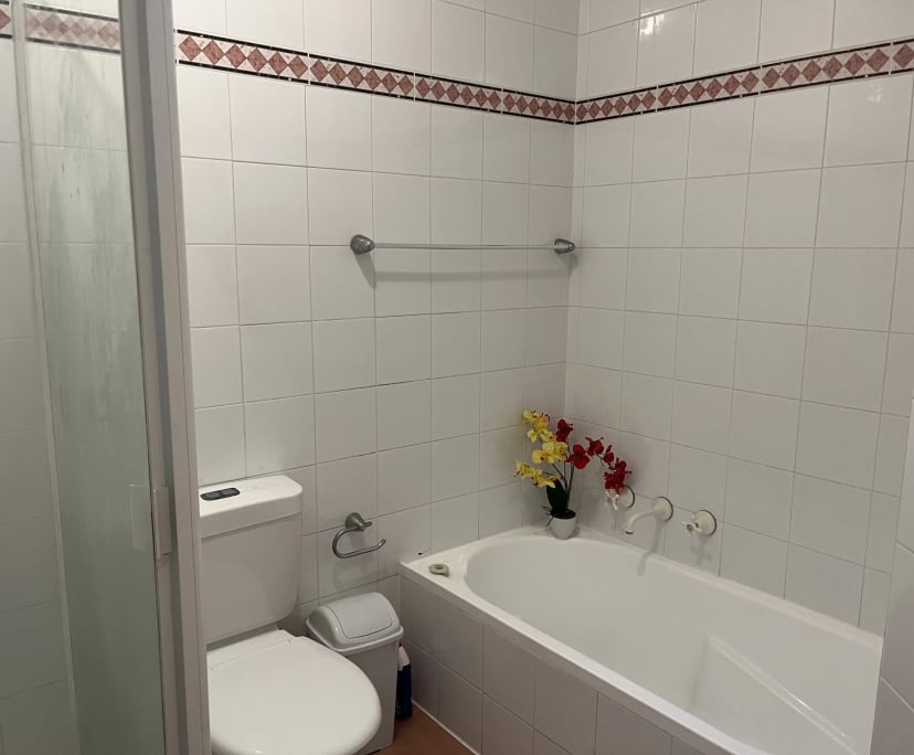 $460, Share-house, 3 bathrooms, Forest Lodge NSW 2037