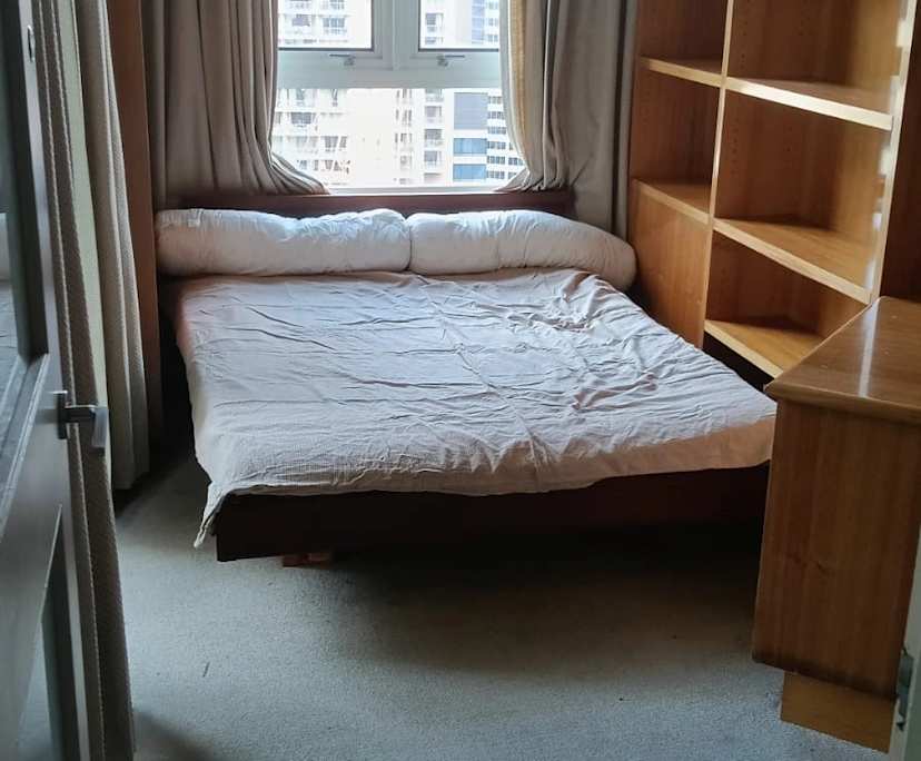 Furnished room with own bathroom