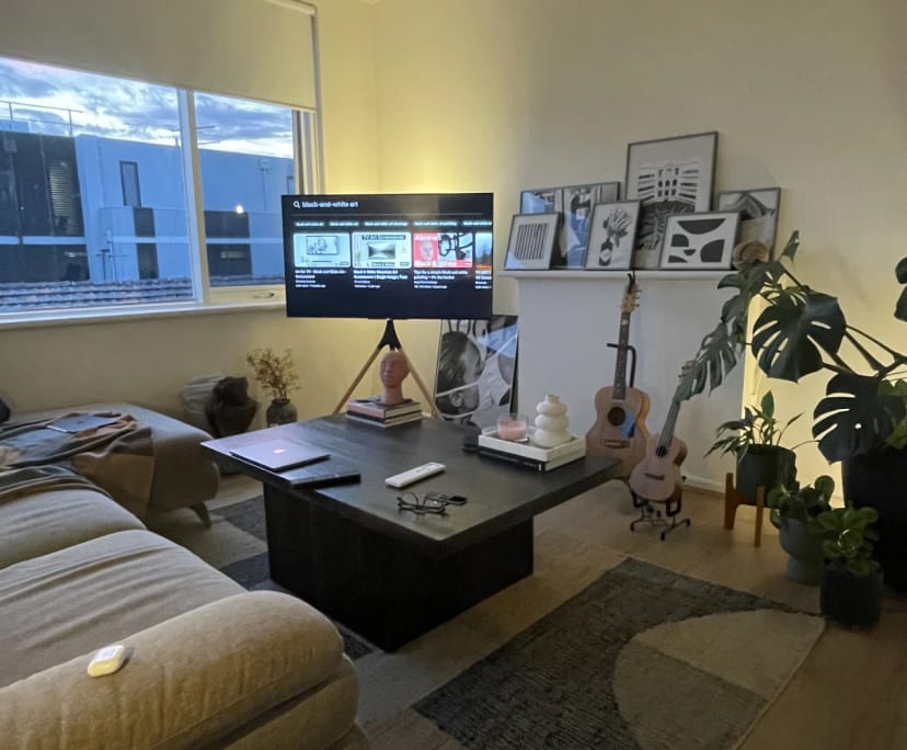 Furnished room with own bathroom