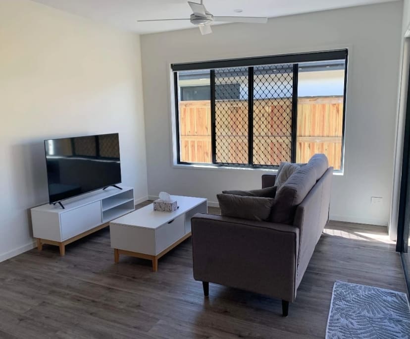 $240, Share-house, 4 bathrooms, Palmview QLD 4553