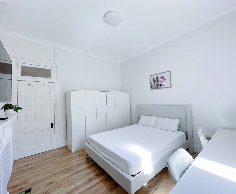 propertyImage