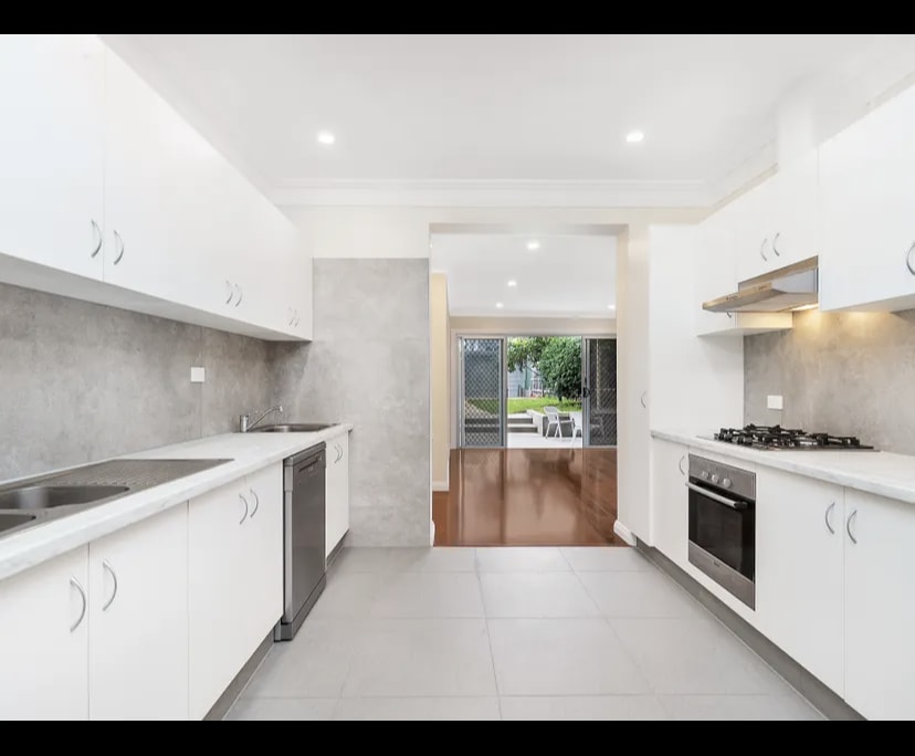 $365, Share-house, 3 bathrooms, Petersham NSW 2049