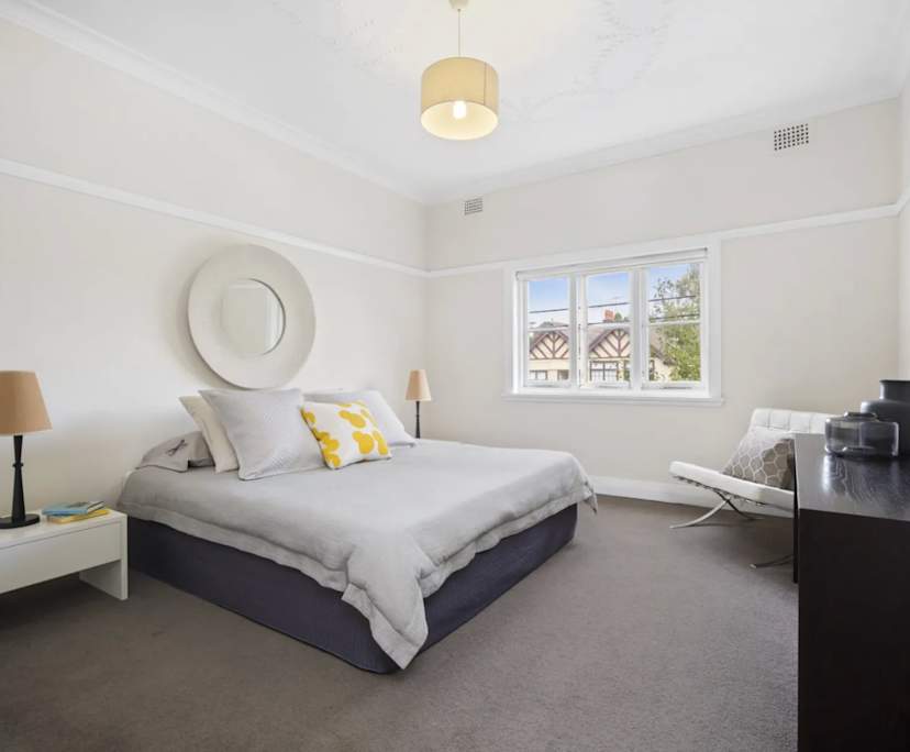 Whole property with 2 rooms for rent