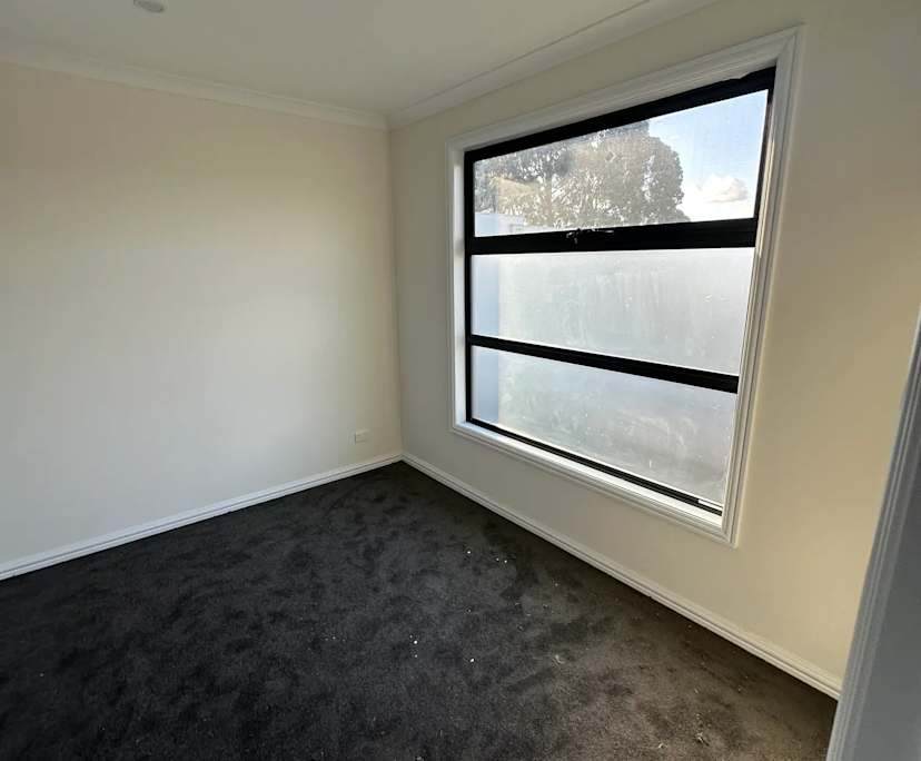 Furnished room with ensuite in a share house