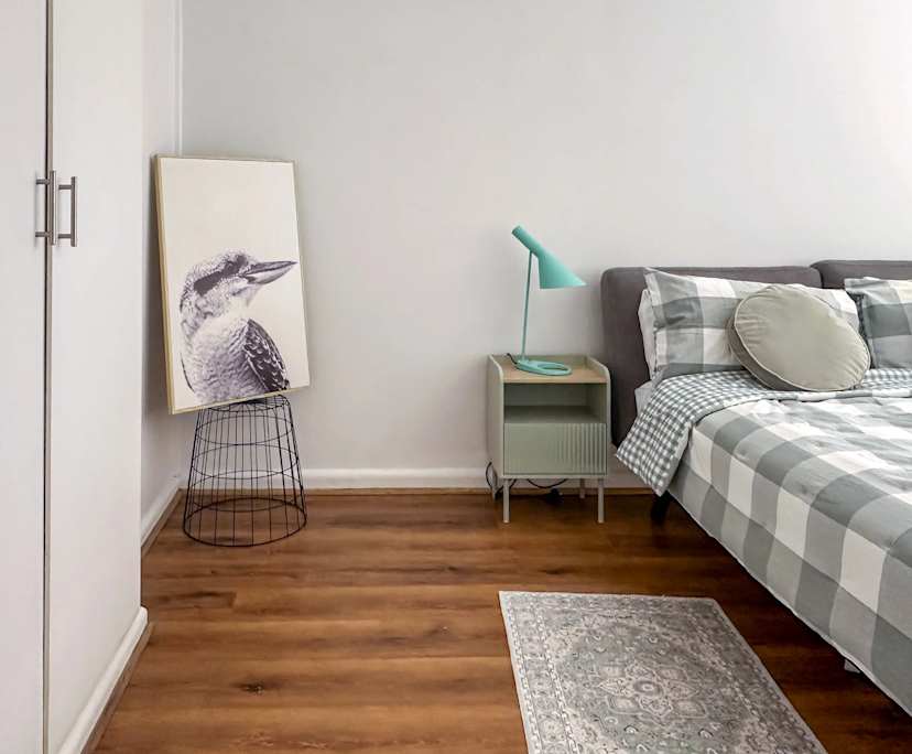 $700, Whole-property, 2 bathrooms, Saint Kilda East VIC 3183